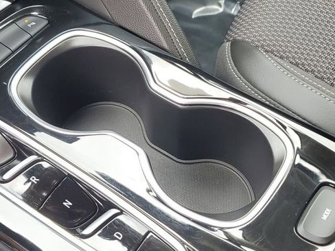 Certified 2023 Buick Envision Preferred FWD image 18