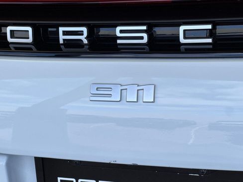 Certified 2026 Porsche 911 Carrera T RWD image 31