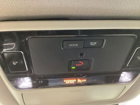 Used 2024 Toyota Grand Highlander AWD image 24