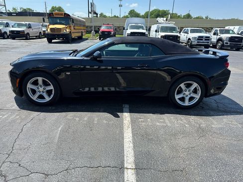 Used 2019 Chevrolet Camaro LT image 6