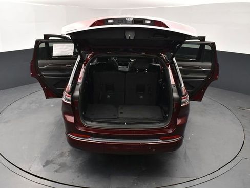 New 2026 Jeep Grand Cherokee L Limited AWD/4WD image 29