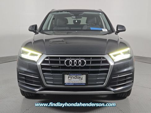 Used 2019 Audi Q5 2.0T Premium Plus w/ Premium Plus Package AWD/4WD image 8
