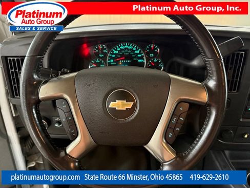Used 2018 Chevrolet Express 3500 Extended w/ Driver Convenience Package RWD image 15