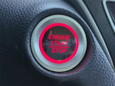 Used 2018 Honda Accord Touring image 28