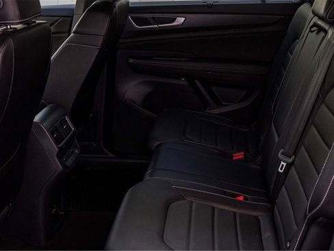 New 2024 Volkswagen Atlas Cross Sport SEL R-Line image 23