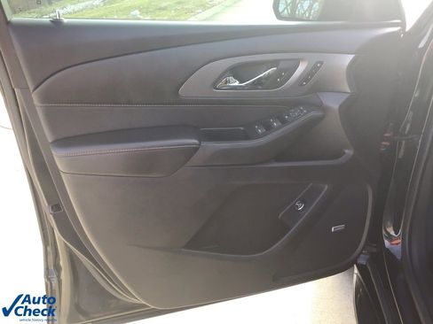 Used 2018 Chevrolet Traverse Premier w/ Redline Edition image 26