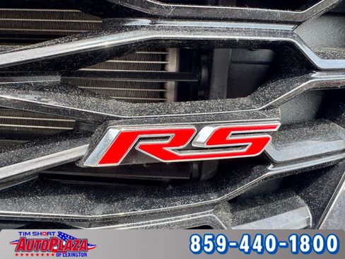 Used 2023 Chevrolet Traverse RS AWD/4WD image 15
