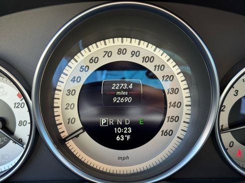 Used 2013 Mercedes-Benz C 250 Luxury image 24