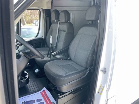 Used 2023 RAM ProMaster 3500 w/ Driver Convenience Group FWD image 11