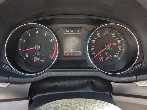 Used 2017 Volkswagen Passat 1.8T R-Line image 21