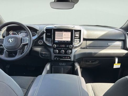 New 2026 RAM 2500 Big Horn AWD/4WD image 13