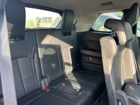 Used 2023 INFINITI QX60 Luxe AWD/4WD image 10