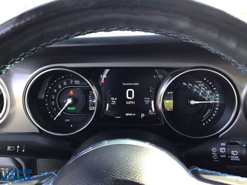 Used 2022 Jeep Wrangler Unlimited Rubicon 4xe w/ Cold Weather Group image 33