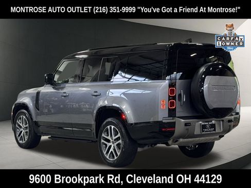 Used 2024 Land Rover Defender 130 X-Dynamic SE AWD/4WD image 6