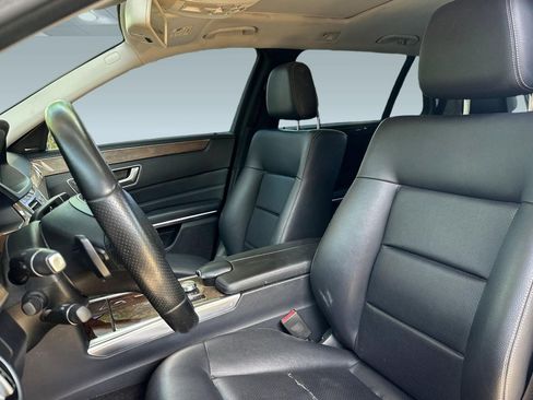 Used 2014 Mercedes-Benz E 350 4MATIC Wagon image 22