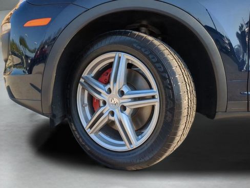 Used 2016 Porsche Cayenne AWD/4WD image 62