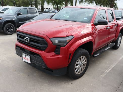 Used 2026 Toyota Tacoma SR image 6