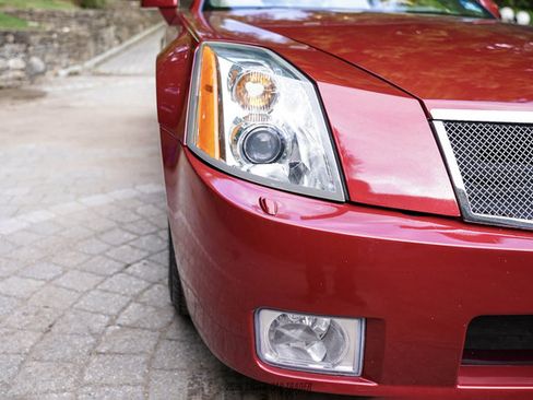 Used 2004 Cadillac XLR RWD image 59