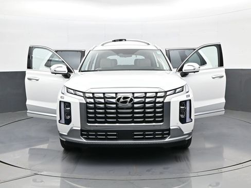 Used 2023 Hyundai Palisade Calligraphy FWD image 32