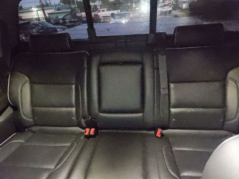 Used 2018 Chevrolet Silverado 1500 High Country image 13