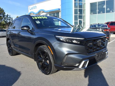 Certified 2023 Honda CR-V Sport Touring image 3