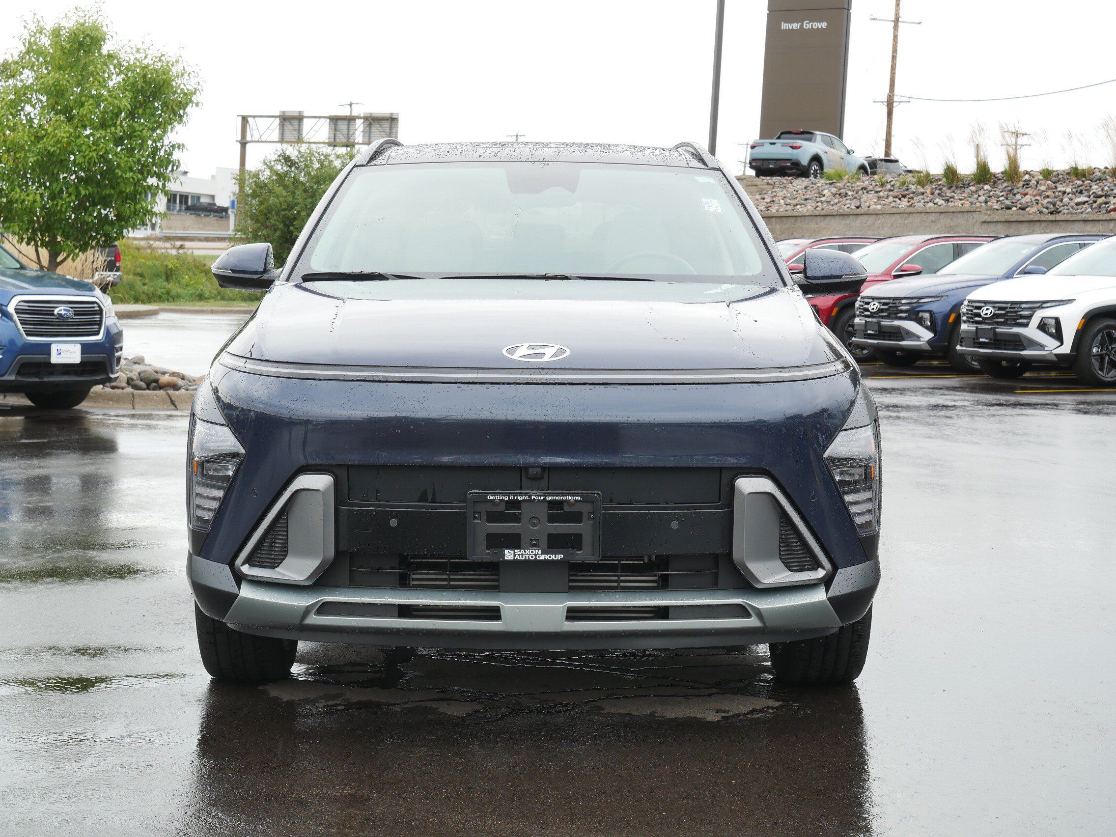 Used 2024 Hyundai Kona Limited AWD/4WD image 3