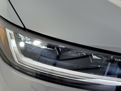 Used 2026 Honda HR-V EX-L image 39