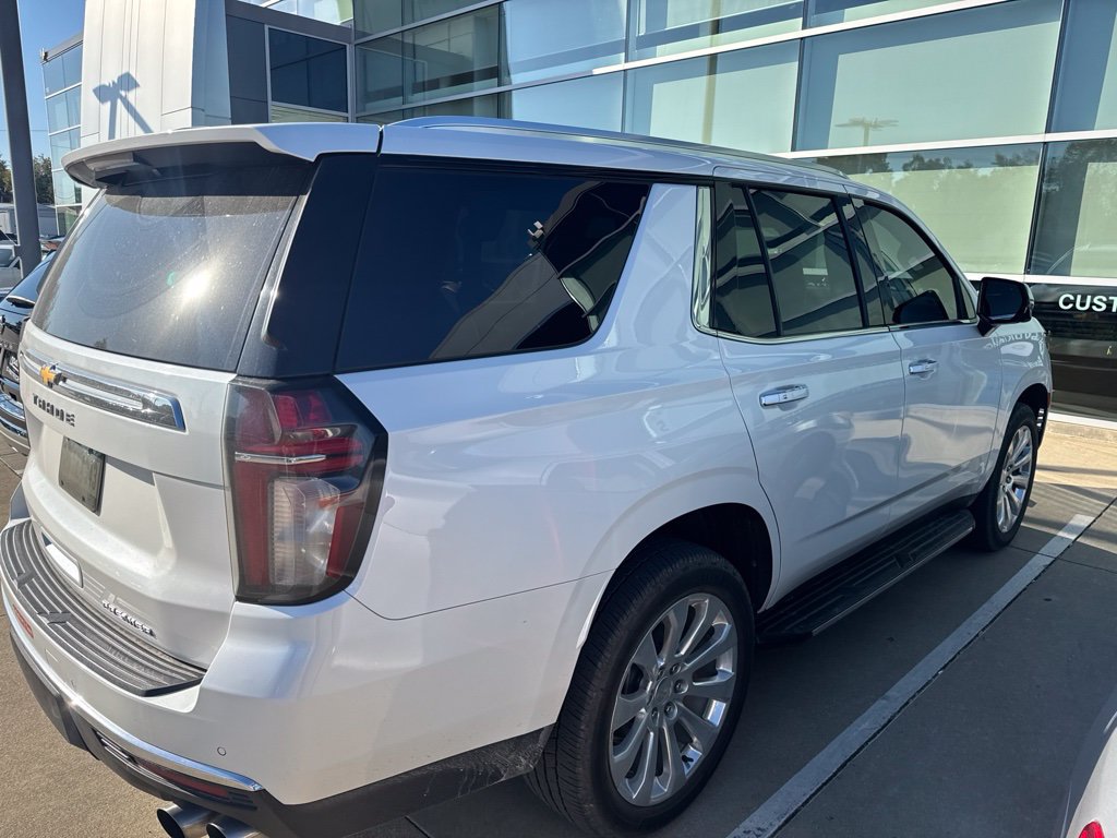 Used 2021 Chevrolet Tahoe Premier w/ Premium Package AWD/4WD image 5