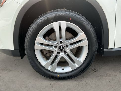 Used 2018 Mercedes-Benz GLA 250 image 9