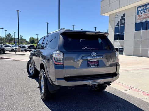Used 2021 Toyota 4Runner SR5 Premium w/ Moonroof Package AWD/4WD image 7
