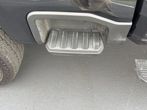 Used 2024 Ford F250 Platinum image 32