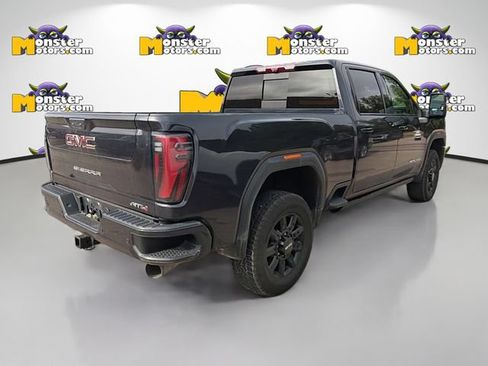 Used 2024 GMC Sierra 3500 AT4 w/ AT4 Premium Plus Package AWD/4WD image 4