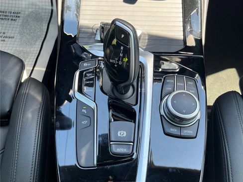 Used 2021 BMW X3 sDrive30i w/ Convenience Package image 16