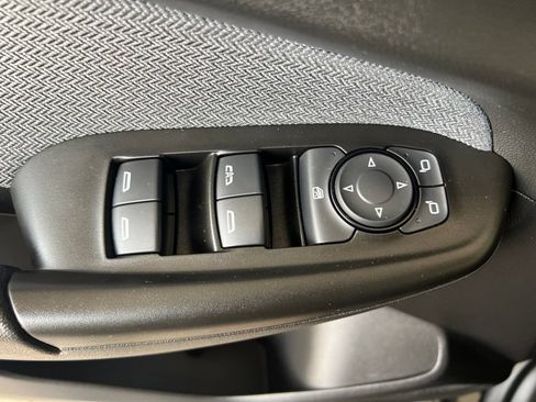 Used 2023 Chevrolet TrailBlazer LT w/ Convenience Package FWD image 46