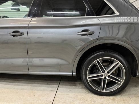 Used 2020 Audi SQ5 Premium w/ Convenience Package AWD/4WD image 8