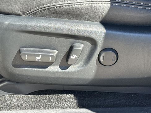 Used 2023 Toyota 4Runner SR5 Premium w/ Moonroof Package image 15