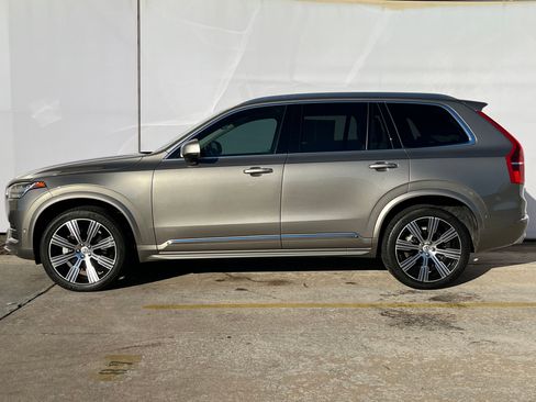 Used 2021 Volvo XC90 T6 Inscription w/ Advanced Package image 2