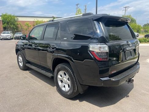 Used 2019 Toyota 4Runner SR5 Premium AWD/4WD image 7