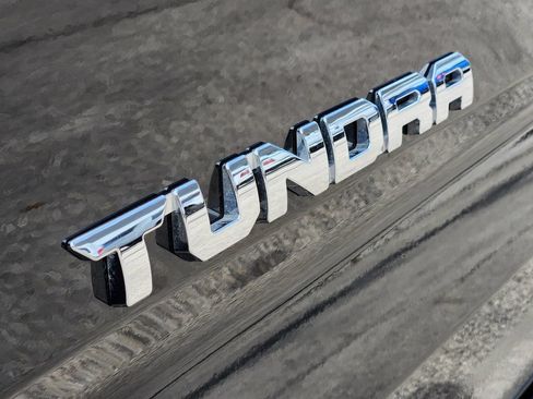 Used 2024 Toyota Tundra SR5 w/ SR5 Convenience Package AWD/4WD image 12
