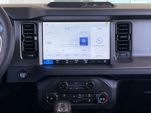 New 2026 Ford Bronco 4-Door image 12