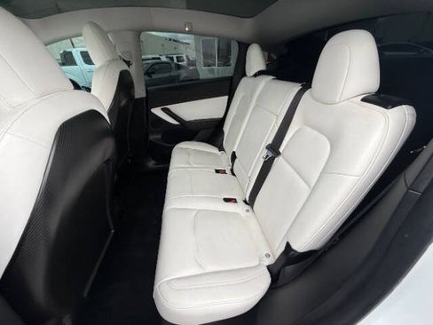 Used 2021 Tesla Model Y Performance AWD/4WD image 14