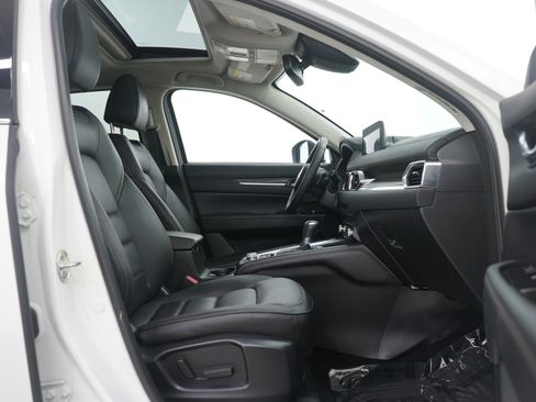 Used 2023 MAZDA CX-5 AWD 2.5 S w/ Premium Package image 11