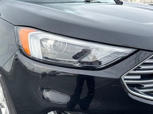 Used 2022 Ford Edge Titanium image 12