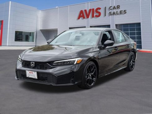 Used 2025 Honda Civic Sport image 1