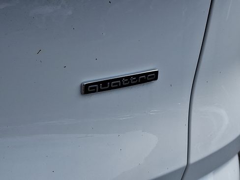 New 2025 Audi Q5 Premium image 19