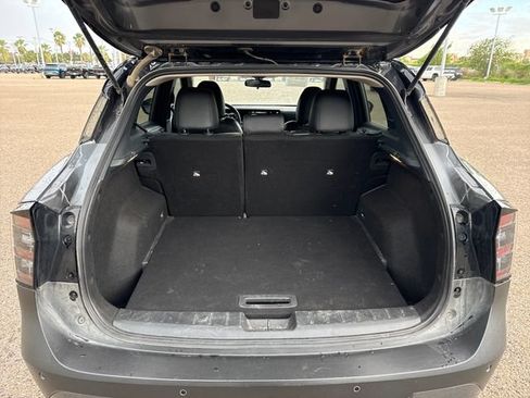 Certified 2025 Nissan Kicks SR FWD image 15
