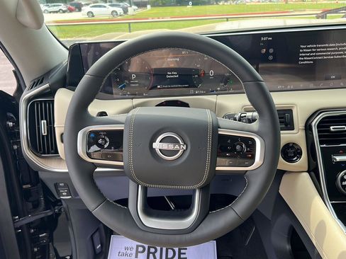 New 2025 Nissan Armada Platinum Reserve image 15