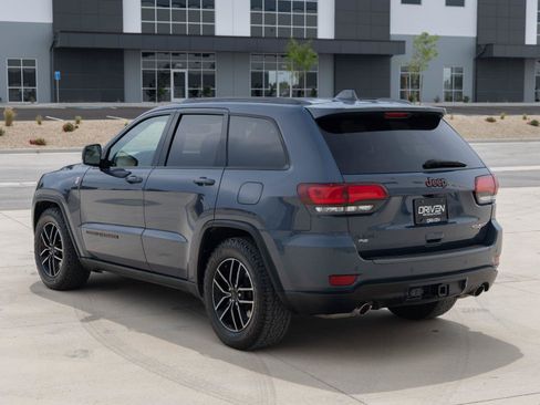 Used 2021 Jeep Grand Cherokee Trailhawk AWD/4WD image 7