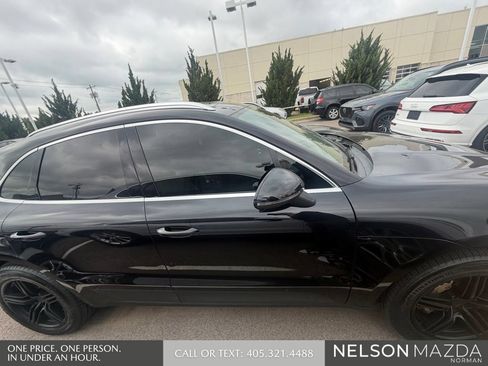 Used 2017 Porsche Macan S AWD/4WD image 5
