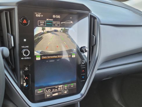 Certified 2025 Subaru Crosstrek 2.5i Limited w/ Crosstrek Mirror Package image 10